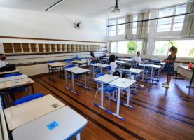 educacao_sala_de_aula_20210420_1519938189 (1)